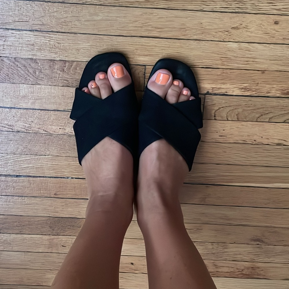 H&M Black Women's Crisscross Sandals